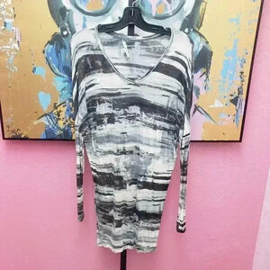 CAbi Style #130 Paint Brush Tunic White Gray and Black